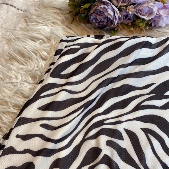 Princess Polly Elijah Mini Skirt Ruched Mesh Zebra Print sz 6 - Picture 5 of 10